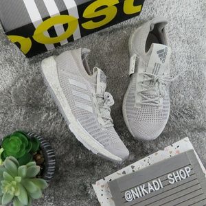 Adidas PulseBOOST Sneakers